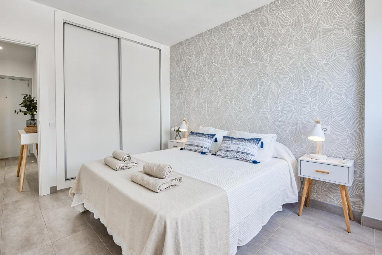 Sur Suites Perla 6 Fuengirola Bagian luar foto